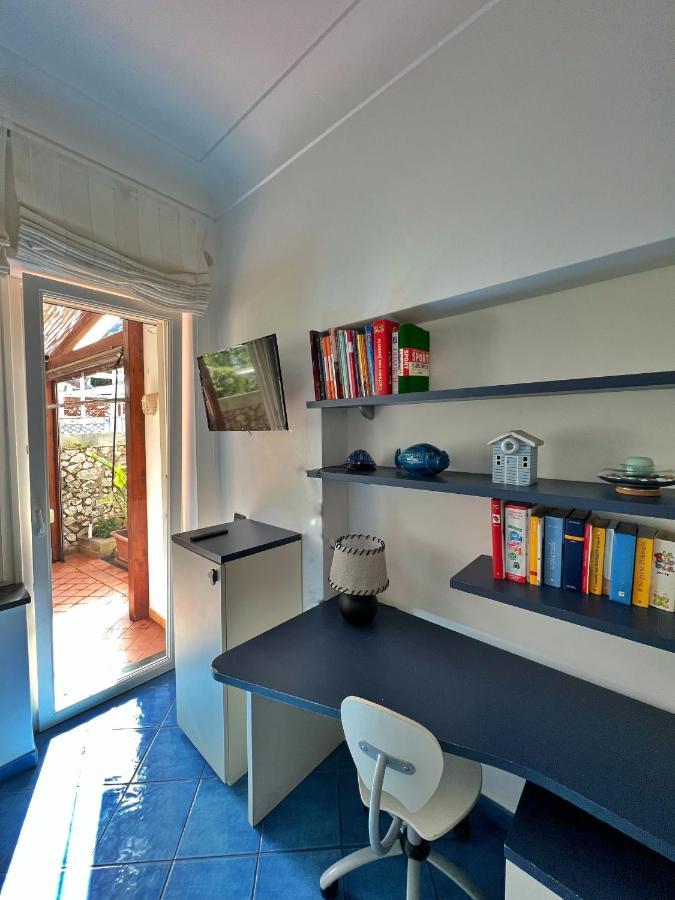 Augusto Capri Apartment Dış mekan fotoğraf