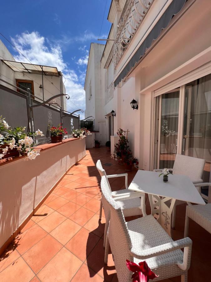 Augusto Capri Apartment Dış mekan fotoğraf